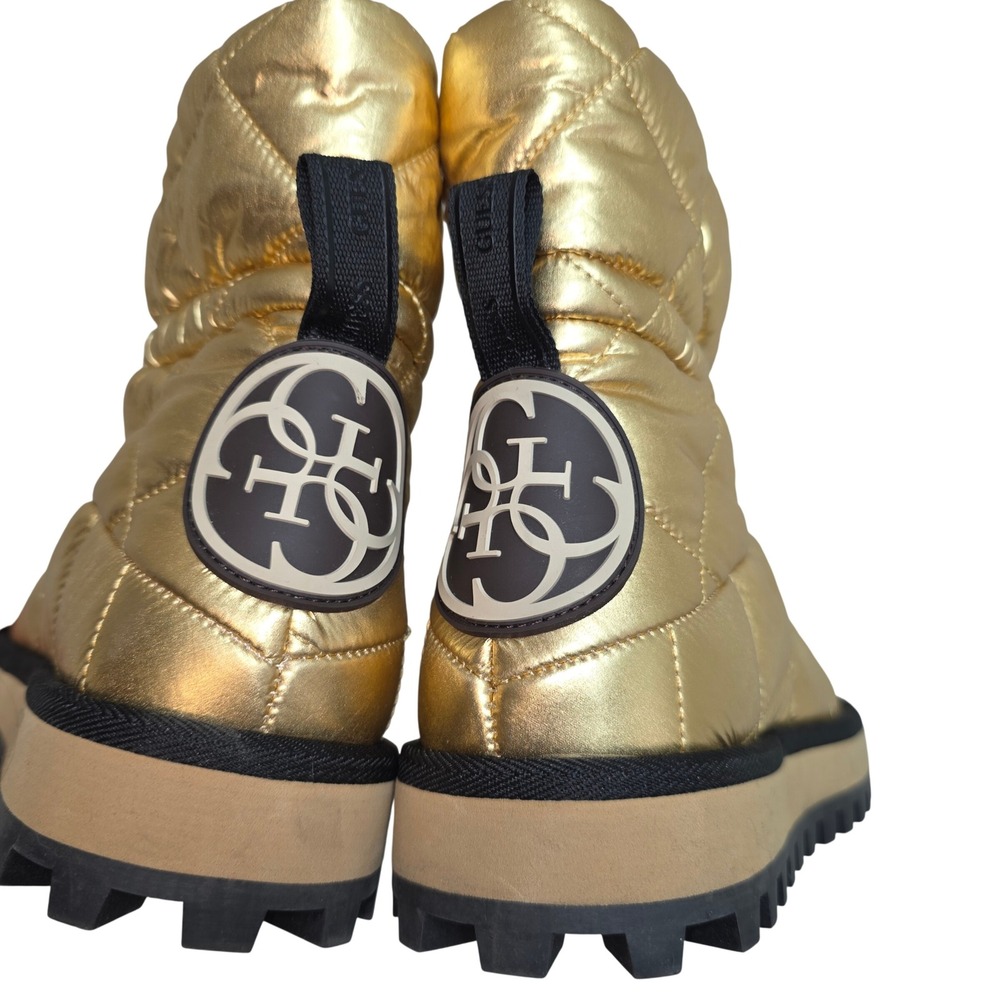 Guess GWLEIAN2 Womens Gold Metallic Quilted Puffer Snow Boots Lug Sole Size 8M - Picture 3 of 6